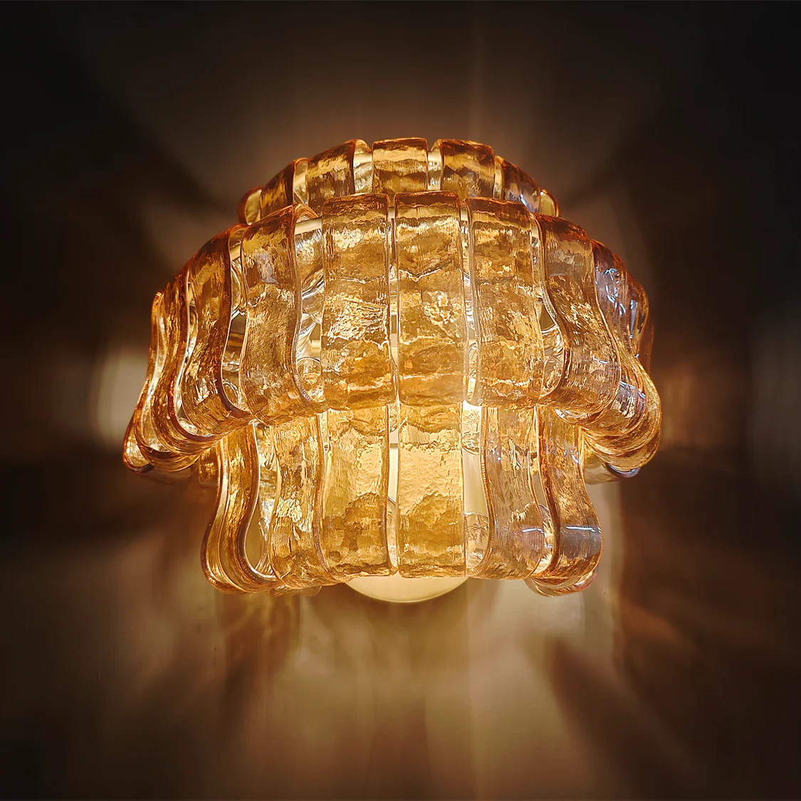 Ghiaccio Art Glass Wall Sconce - King Lamps