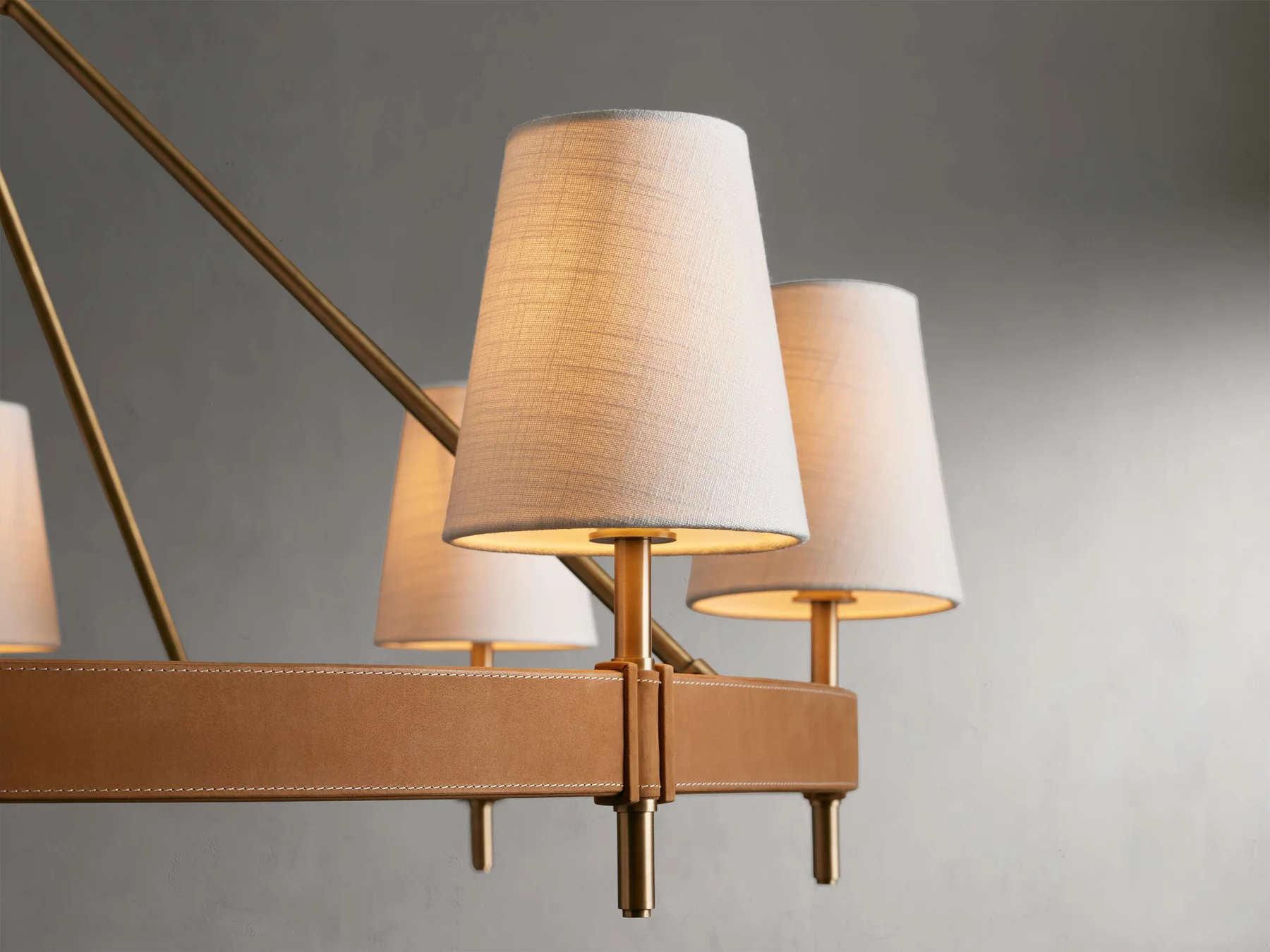Hastings Halo Round Chandelier-King Lamps