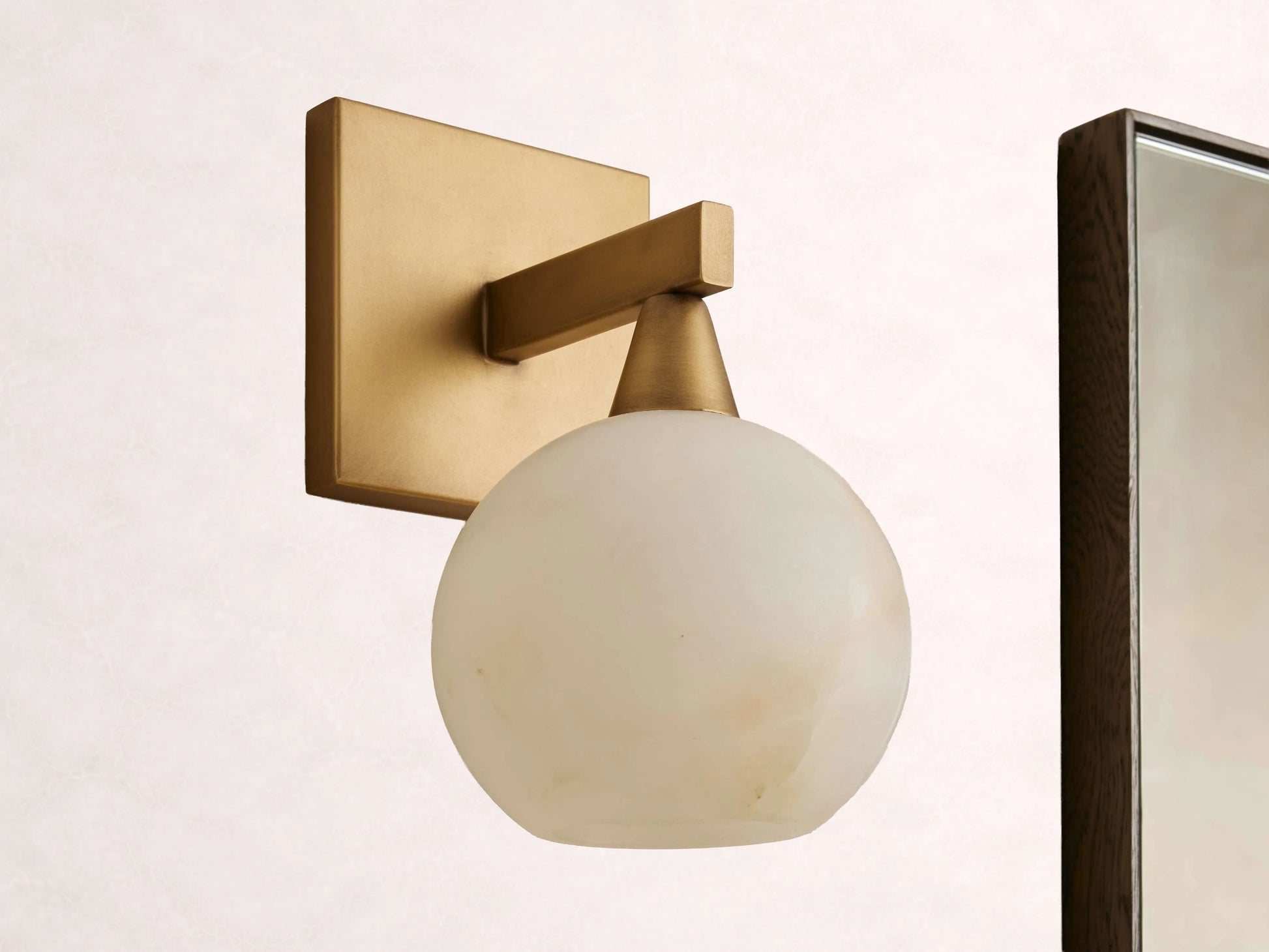 Arica Alabaster Wall Sconce