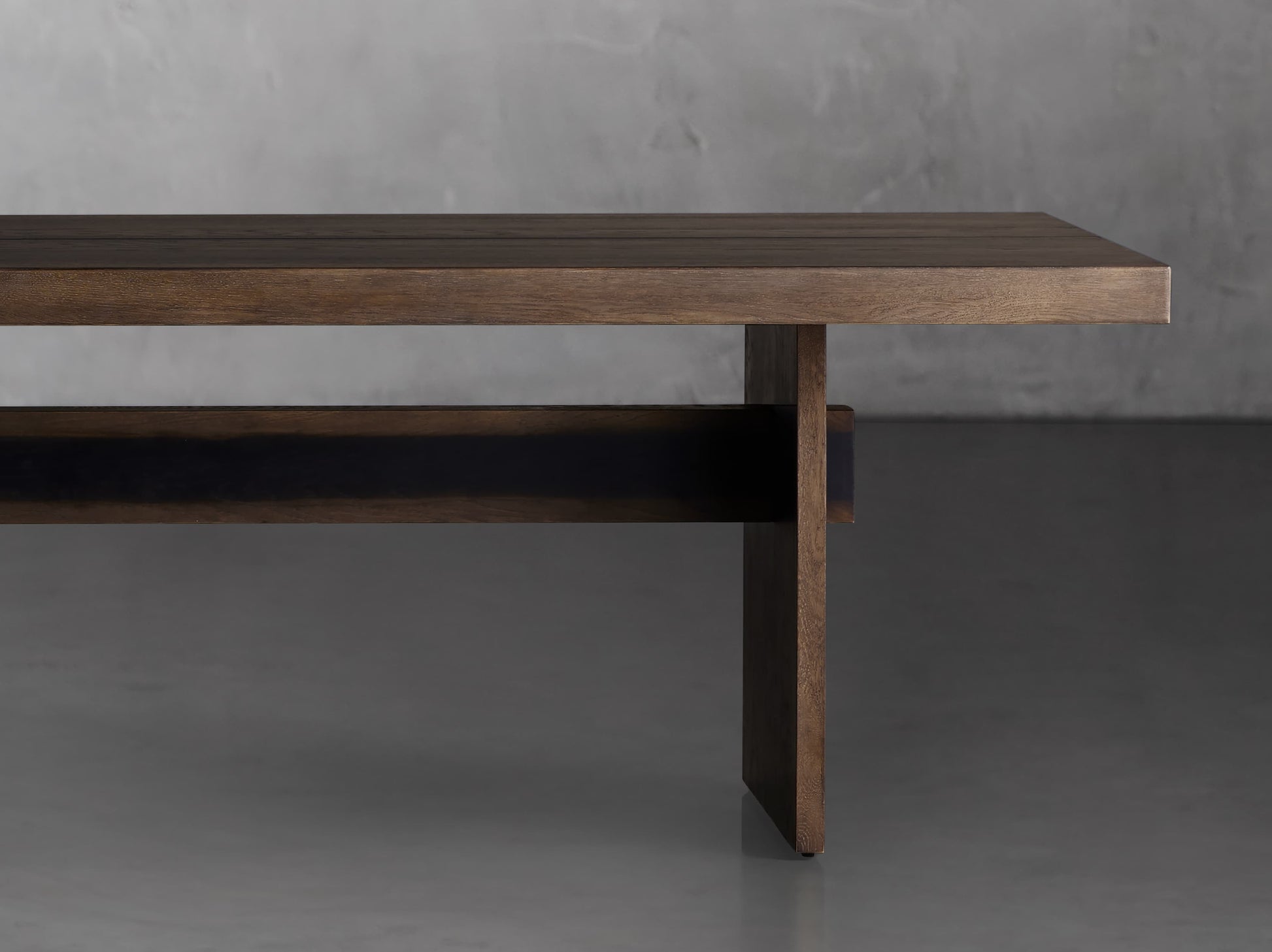 Mihaela Dining Table - King Lamps