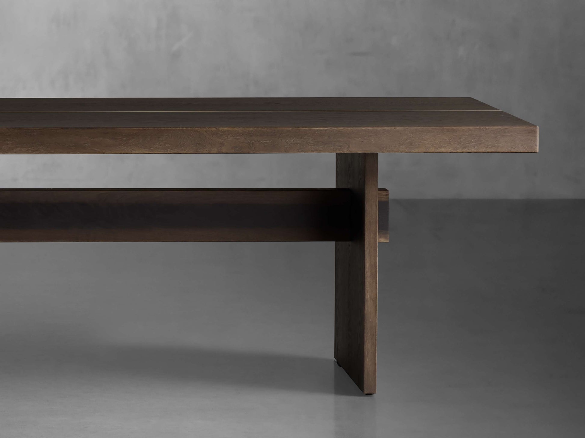 Mihaela Dining Table - King Lamps