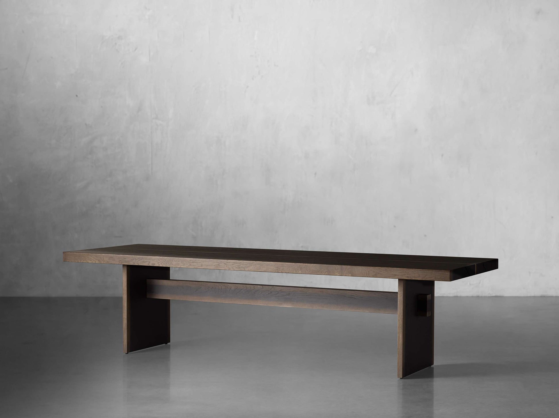 Mihaela Dining Table - King Lamps