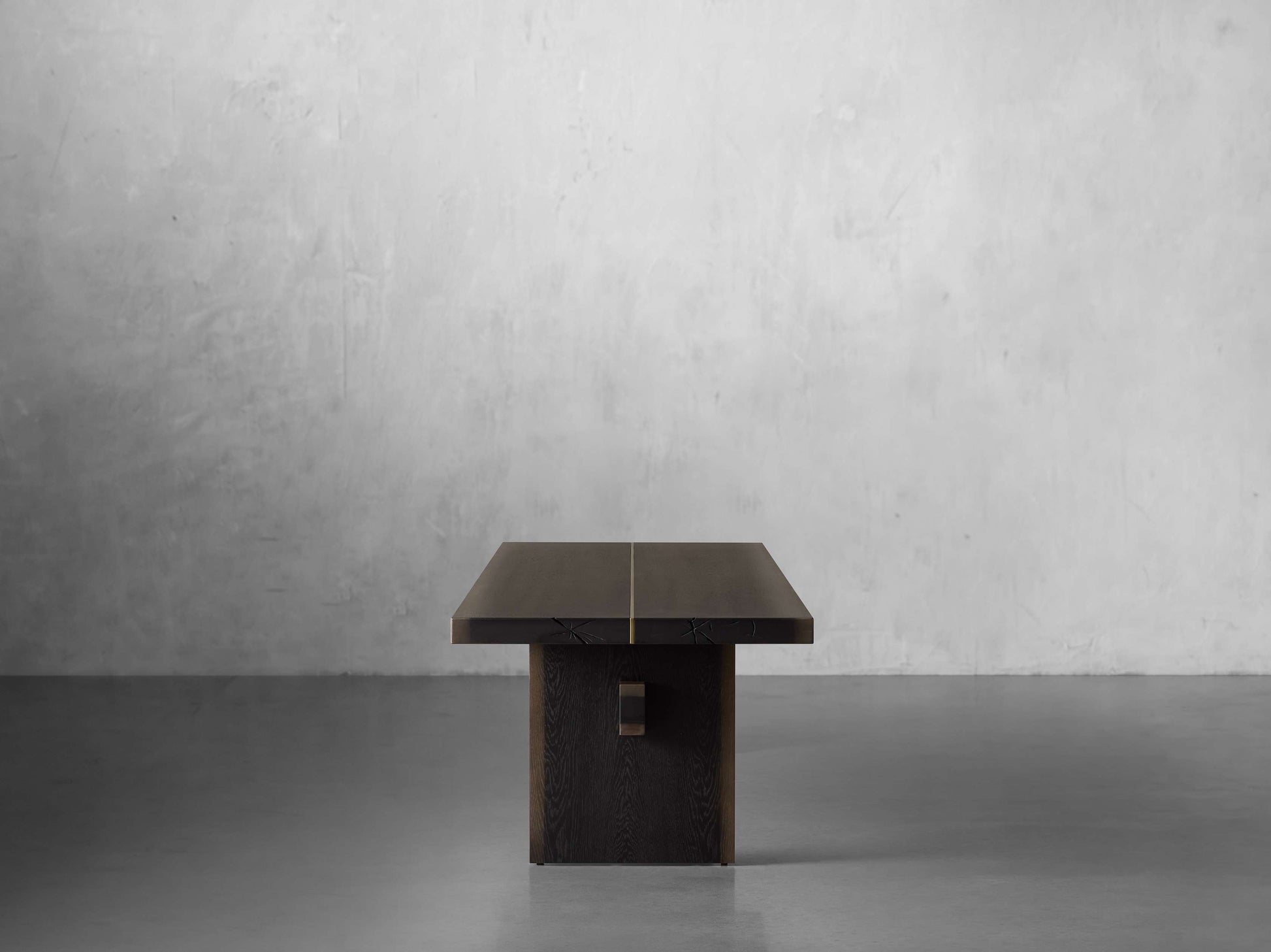 Mihaela Dining Table - King Lamps