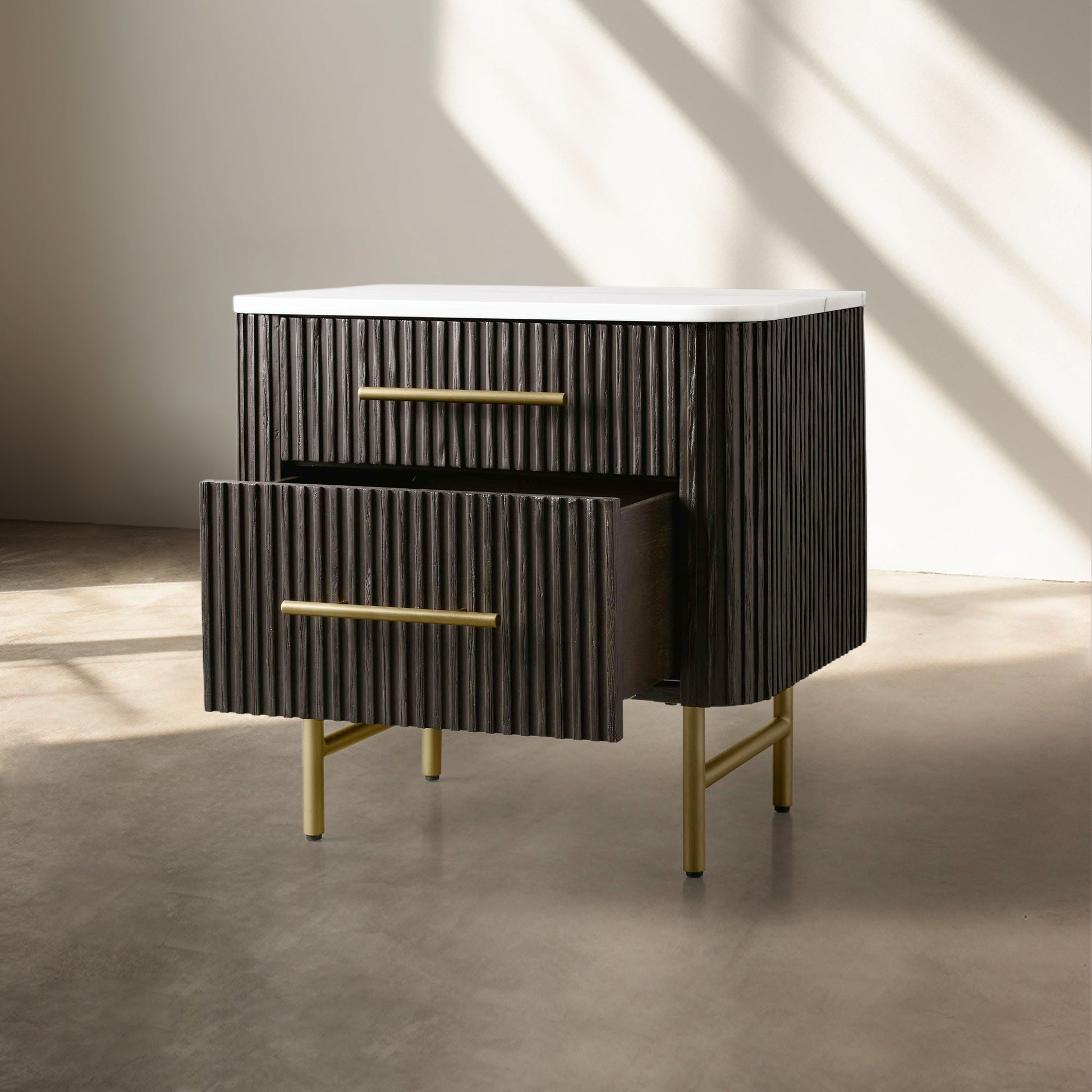 Finnley Closed Nightstand