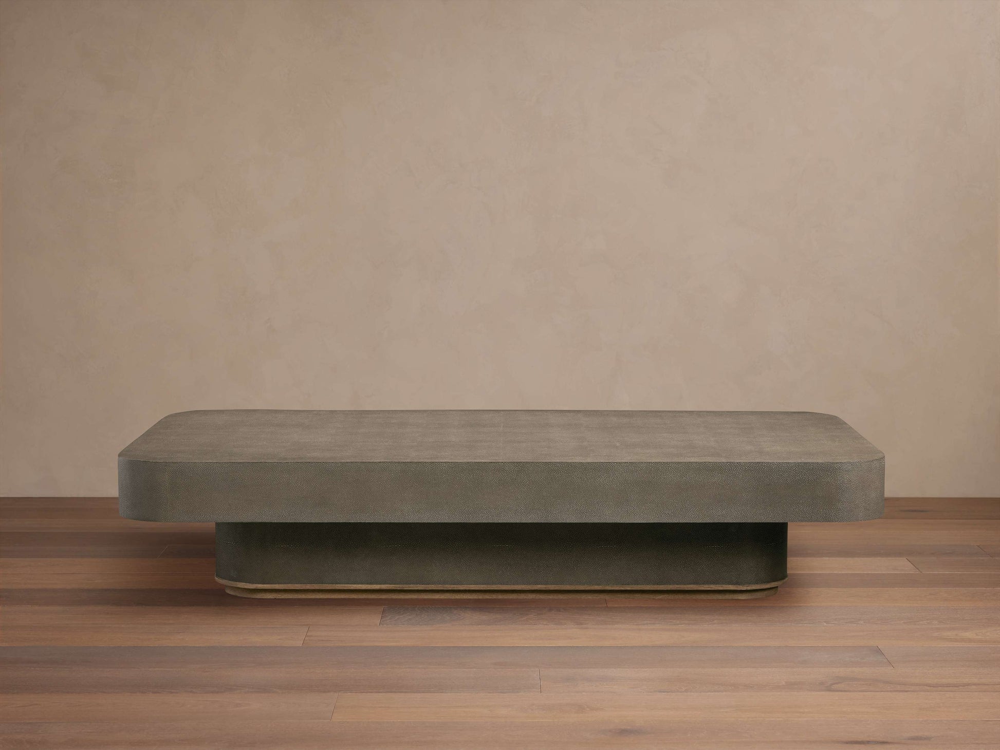 Harrow Coffee Table - King Lamps