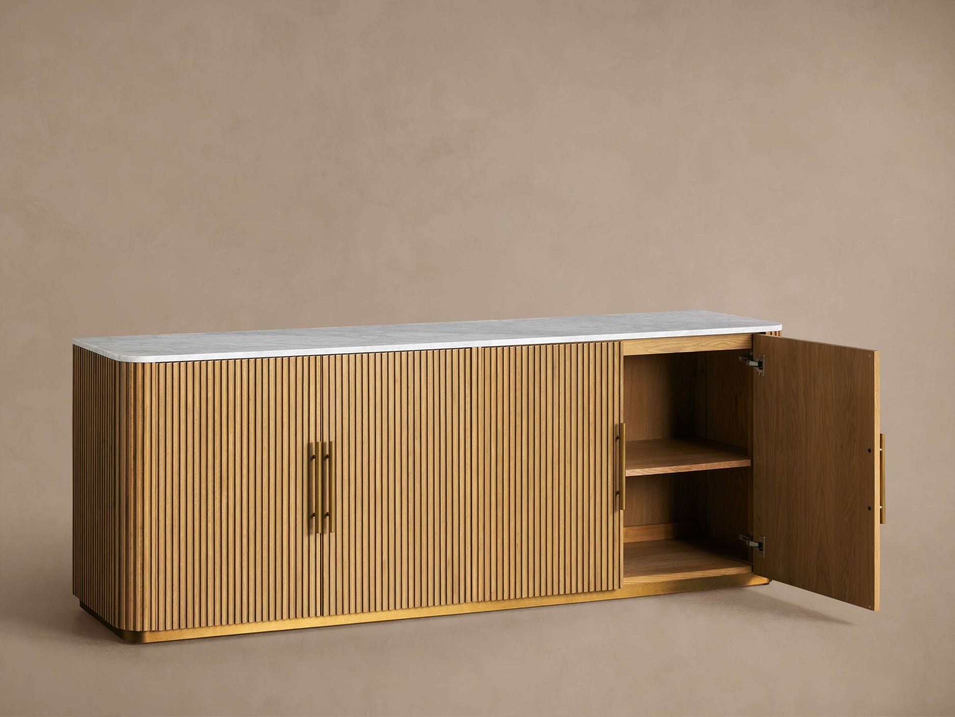 Finnley Plinth Sideboard - King Lamps