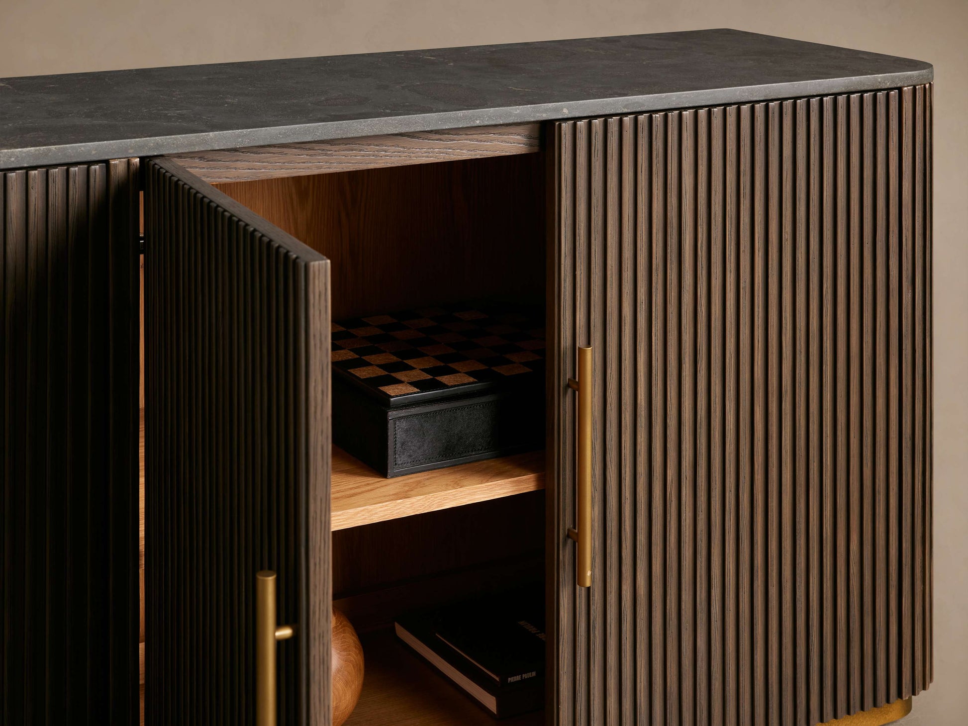 Finnley Plinth Sideboard - King Lamps