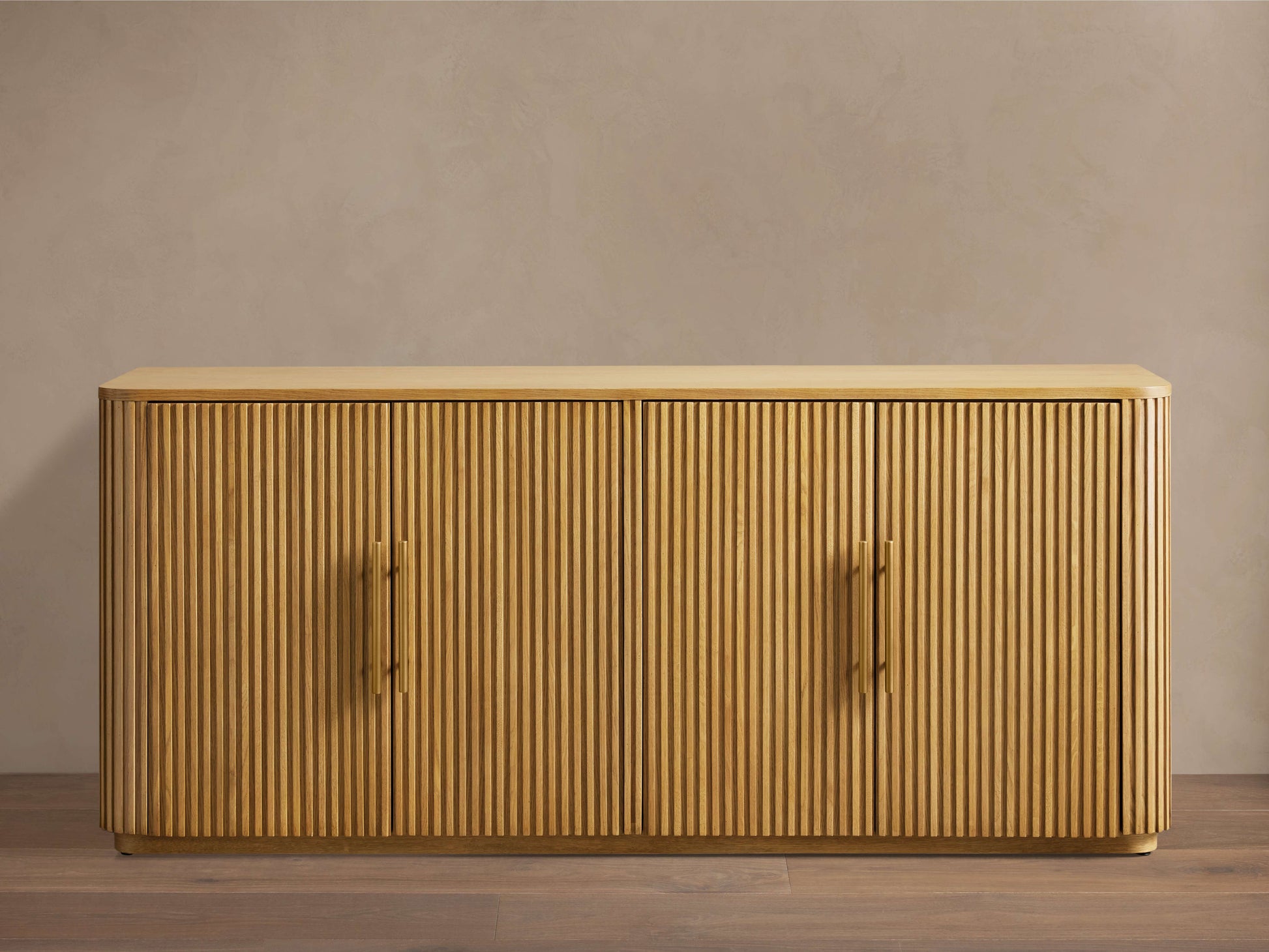 Finnley Wood Sideboard - King Lamps