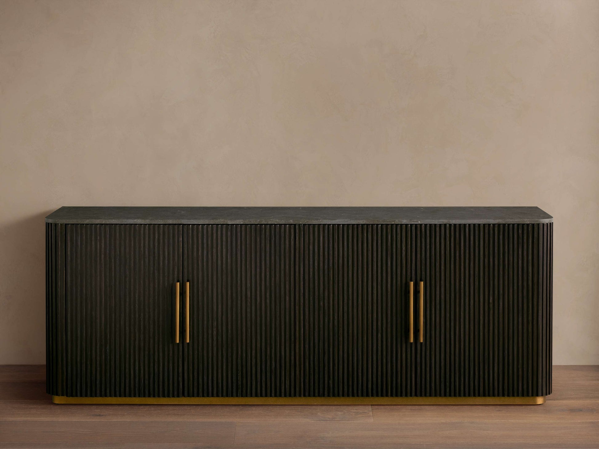 Finnley Plinth Sideboard - King Lamps