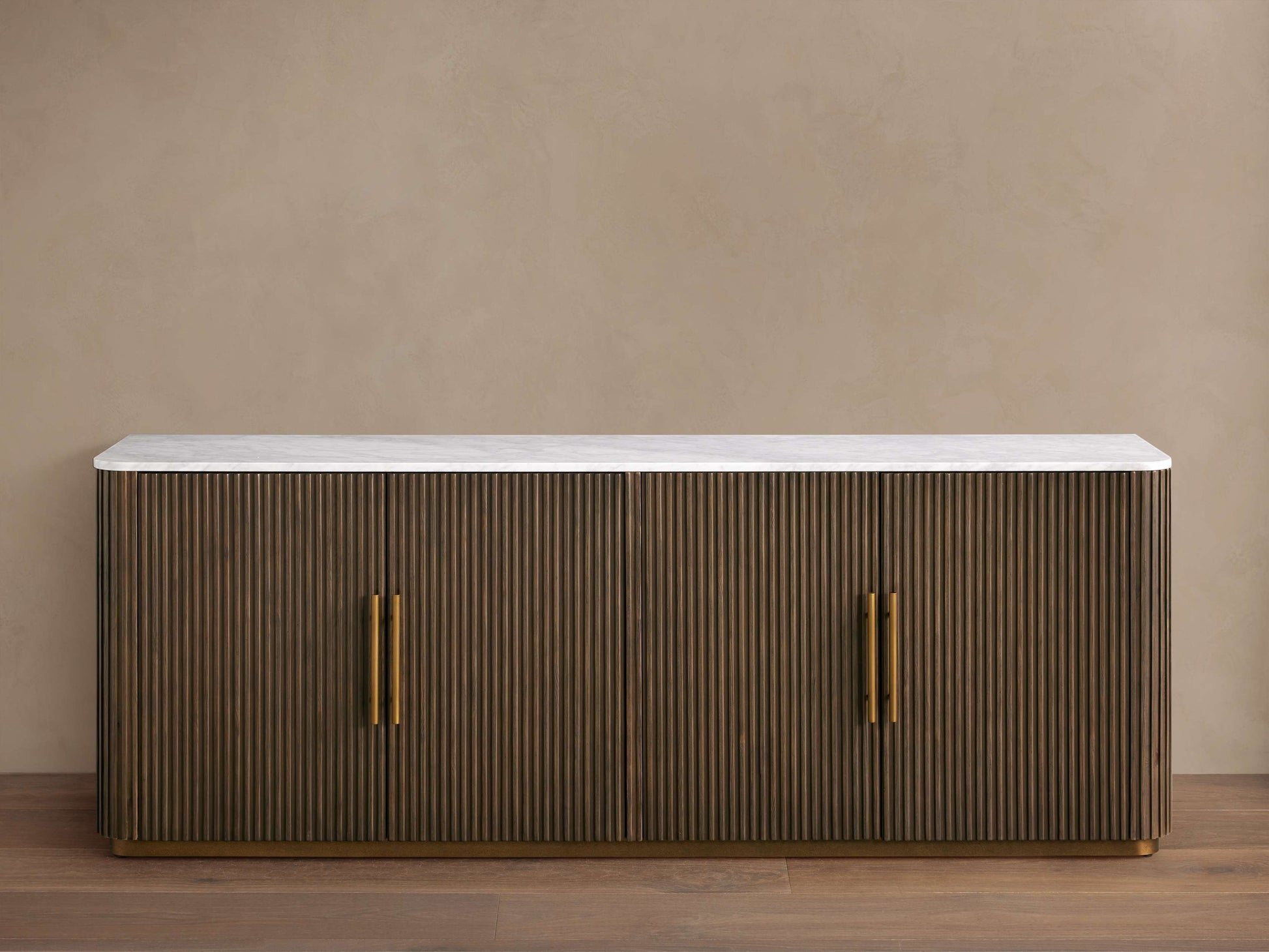 Finnley Plinth Sideboard - King Lamps