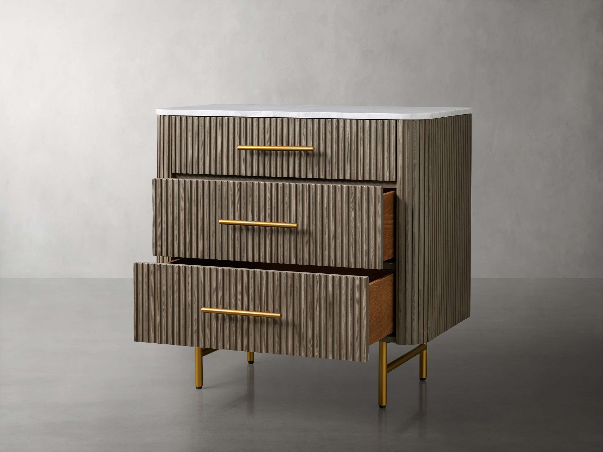 Finnley Three-Drawer Chest - King Lamps