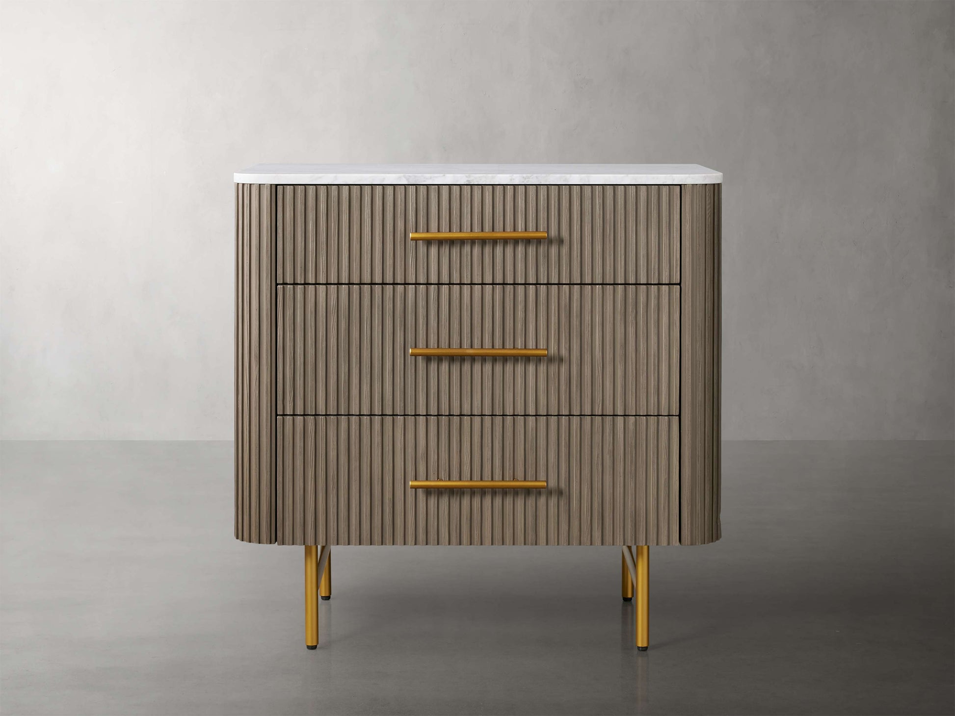 Finnley Three-Drawer Chest - King Lamps