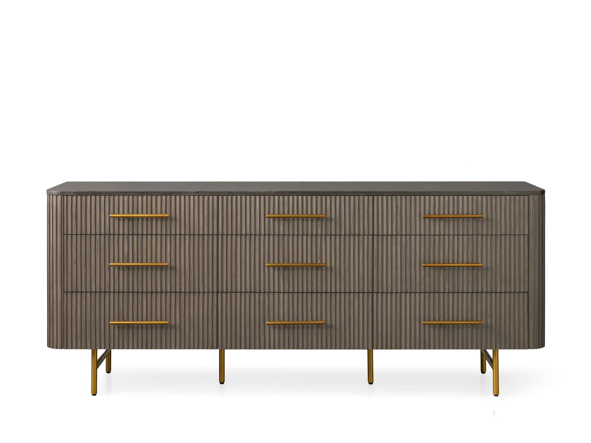 Finnley Nine-Drawer Dresser - King Lamps