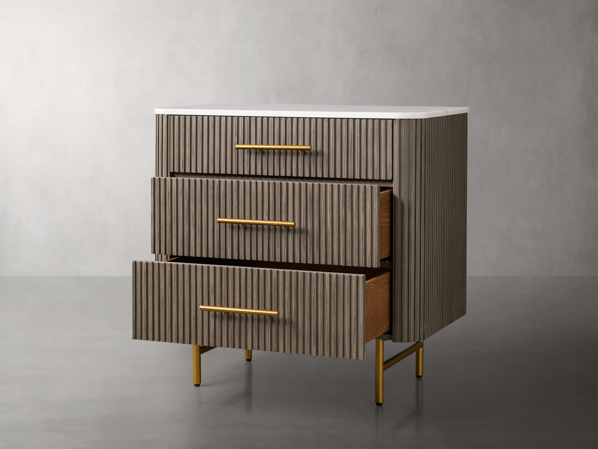 Finnley Three-Drawer Chest - King Lamps