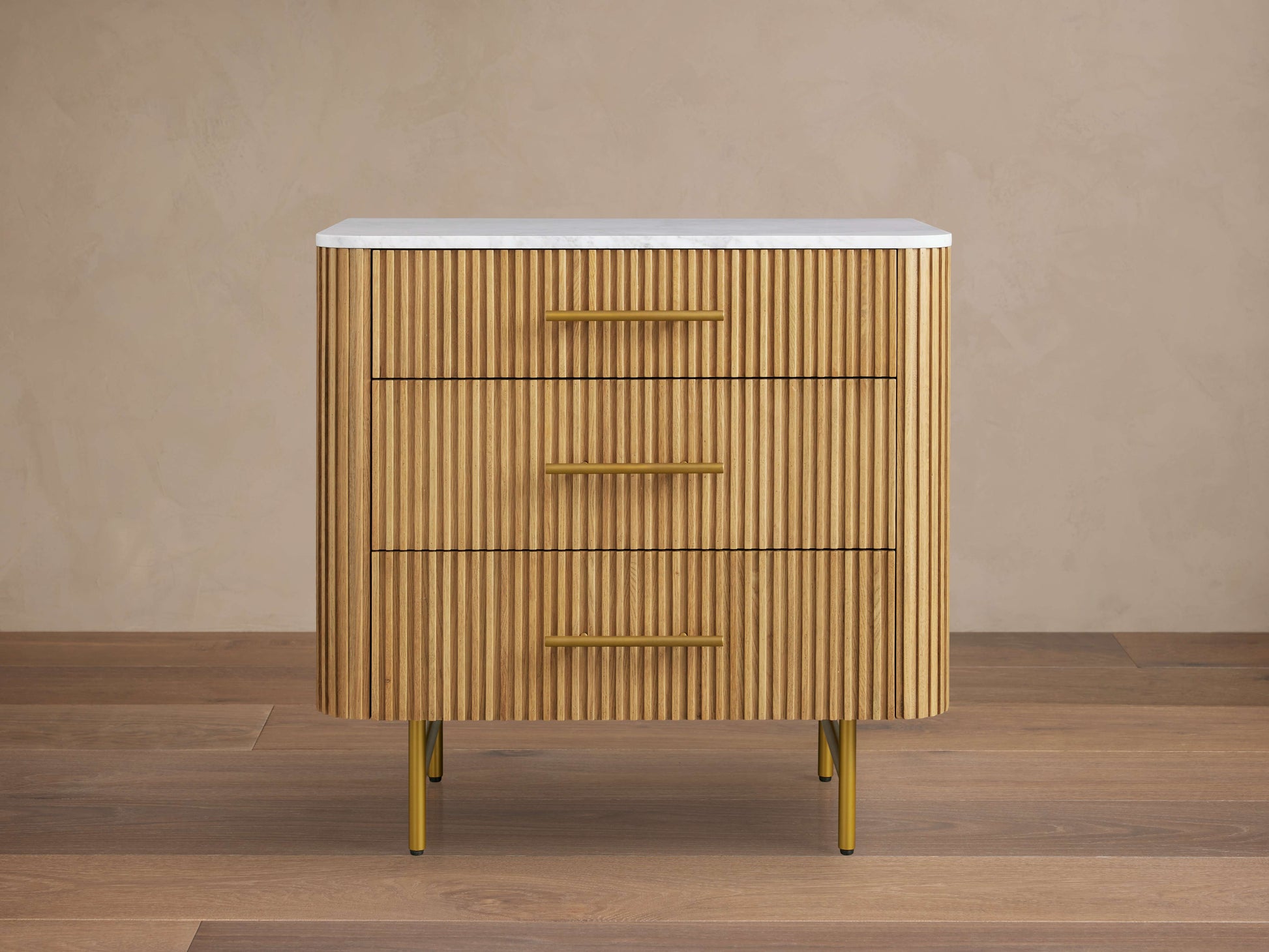 Finnley Three-Drawer Chest - King Lamps