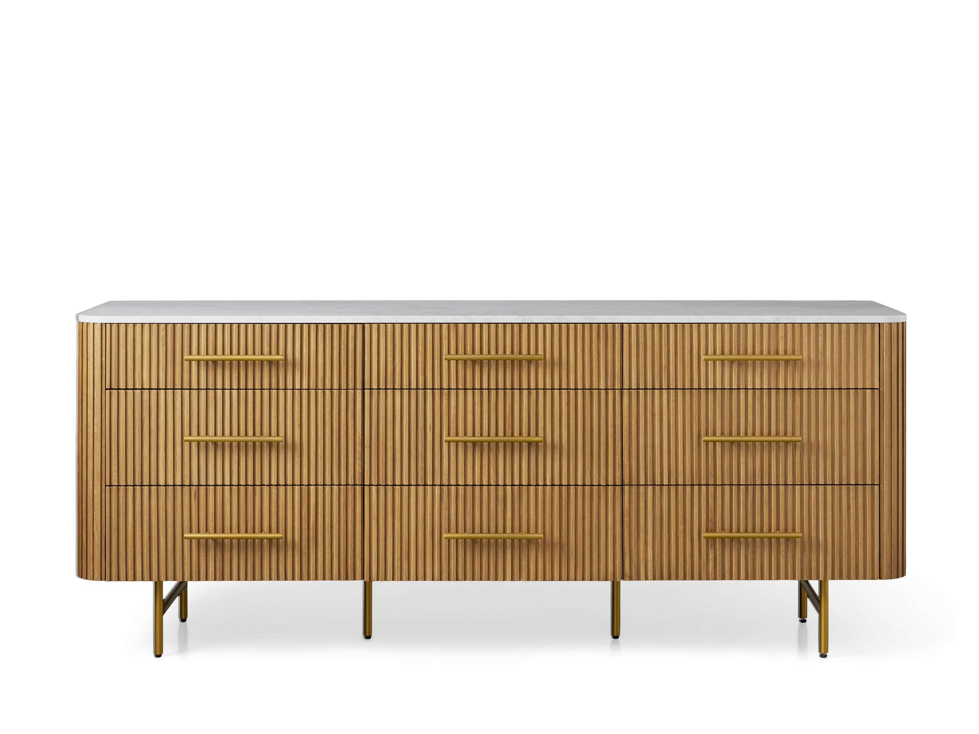 Finnley Nine-Drawer Dresser - King Lamps