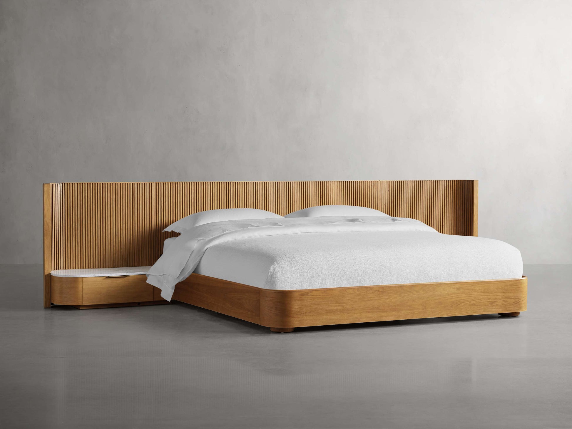 Finnley Extended Headboard Bed - King Lamps