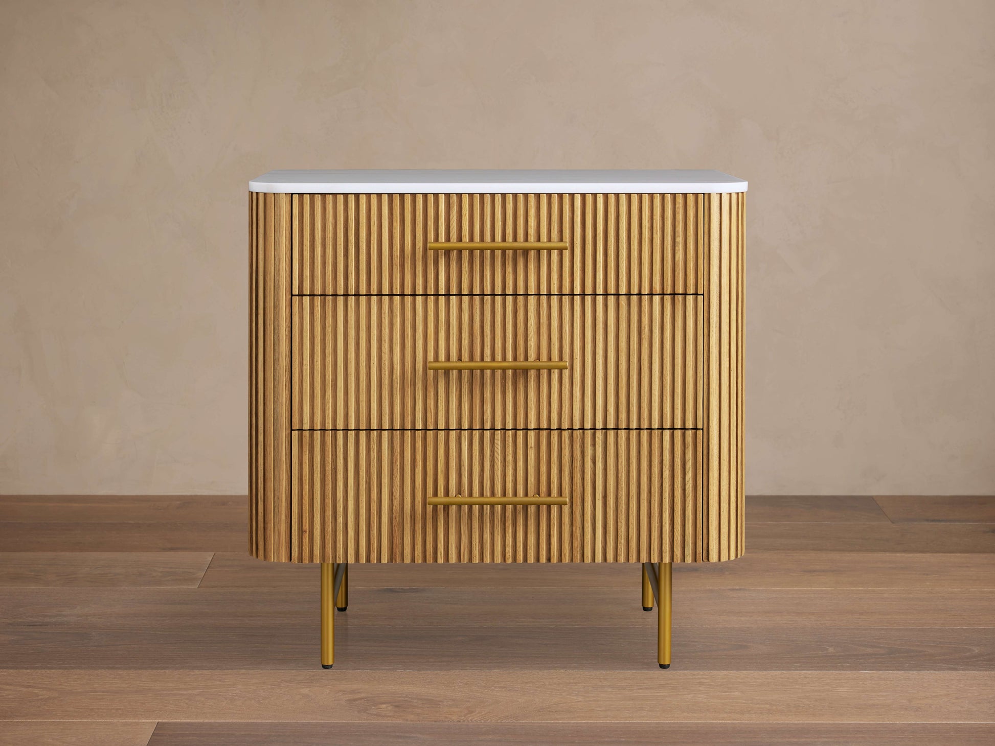 Finnley Three-Drawer Chest - King Lamps