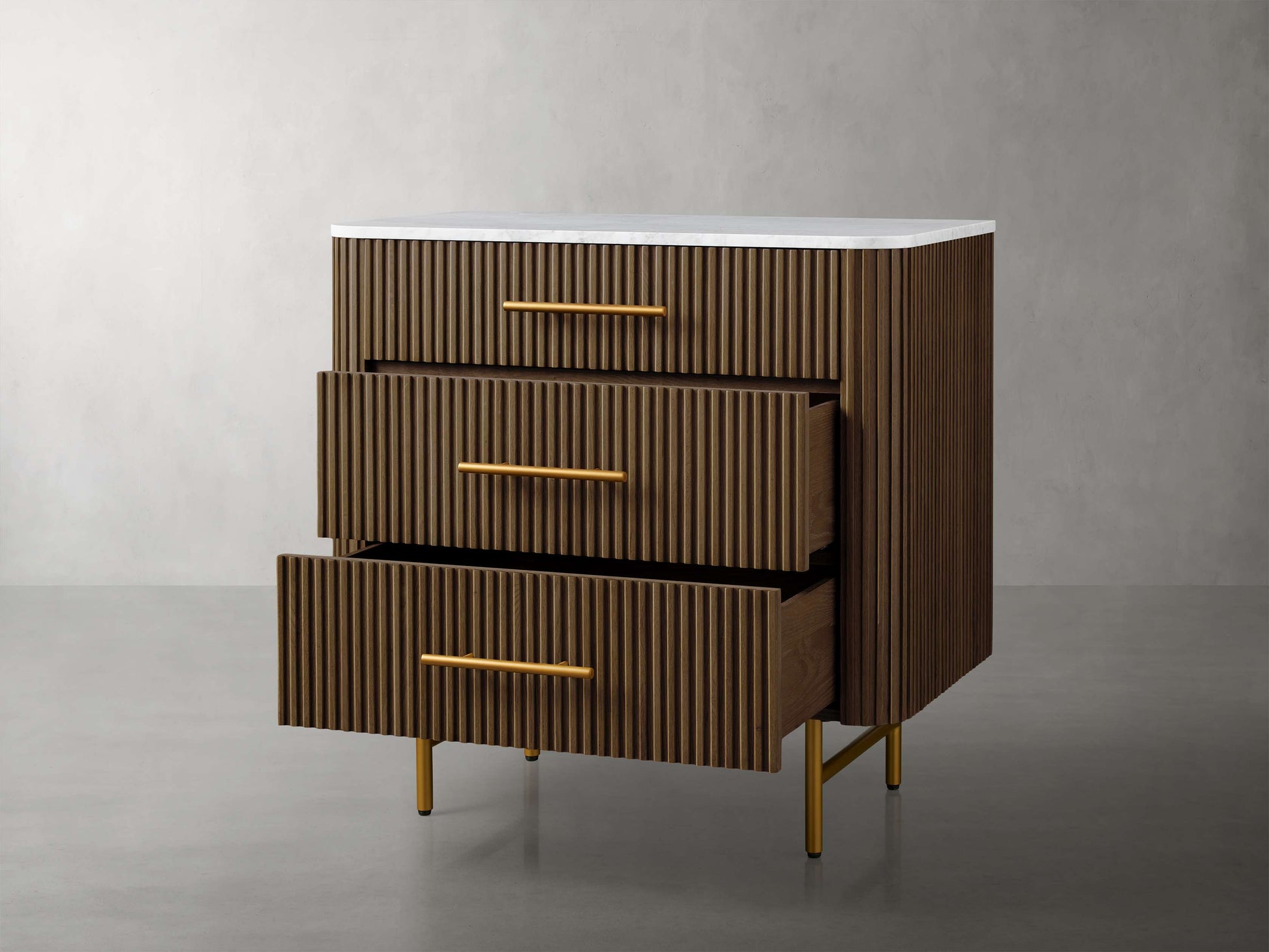 Finnley Three-Drawer Chest - King Lamps
