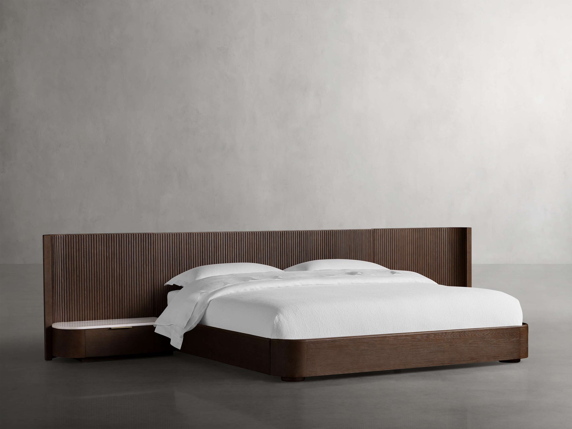 Finnley Extended Headboard Bed - King Lamps
