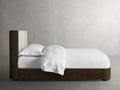 Finnley Bed - King Lamps