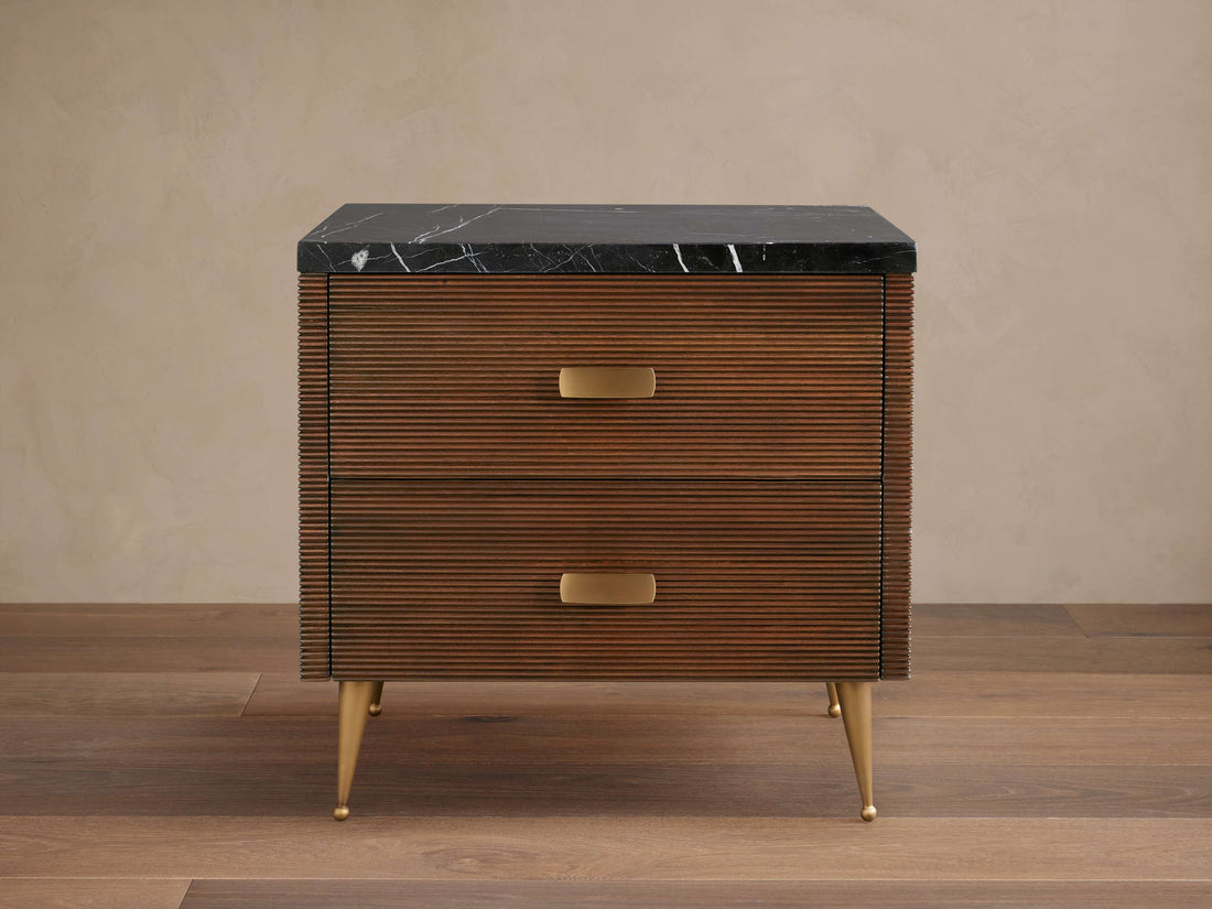 Giselle Nightstand - King Lamps