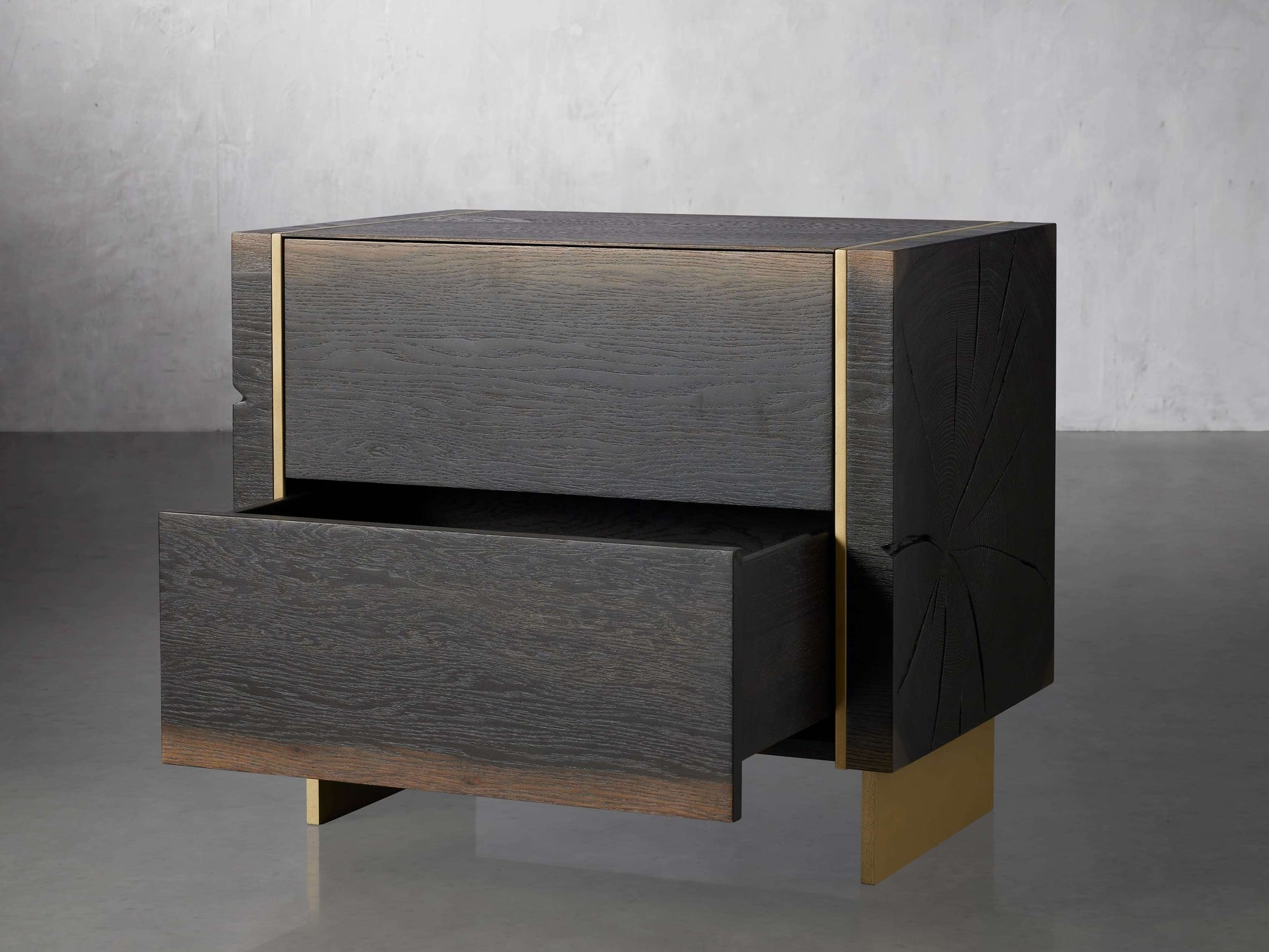 Mihaela Nightstand - King Lamps
