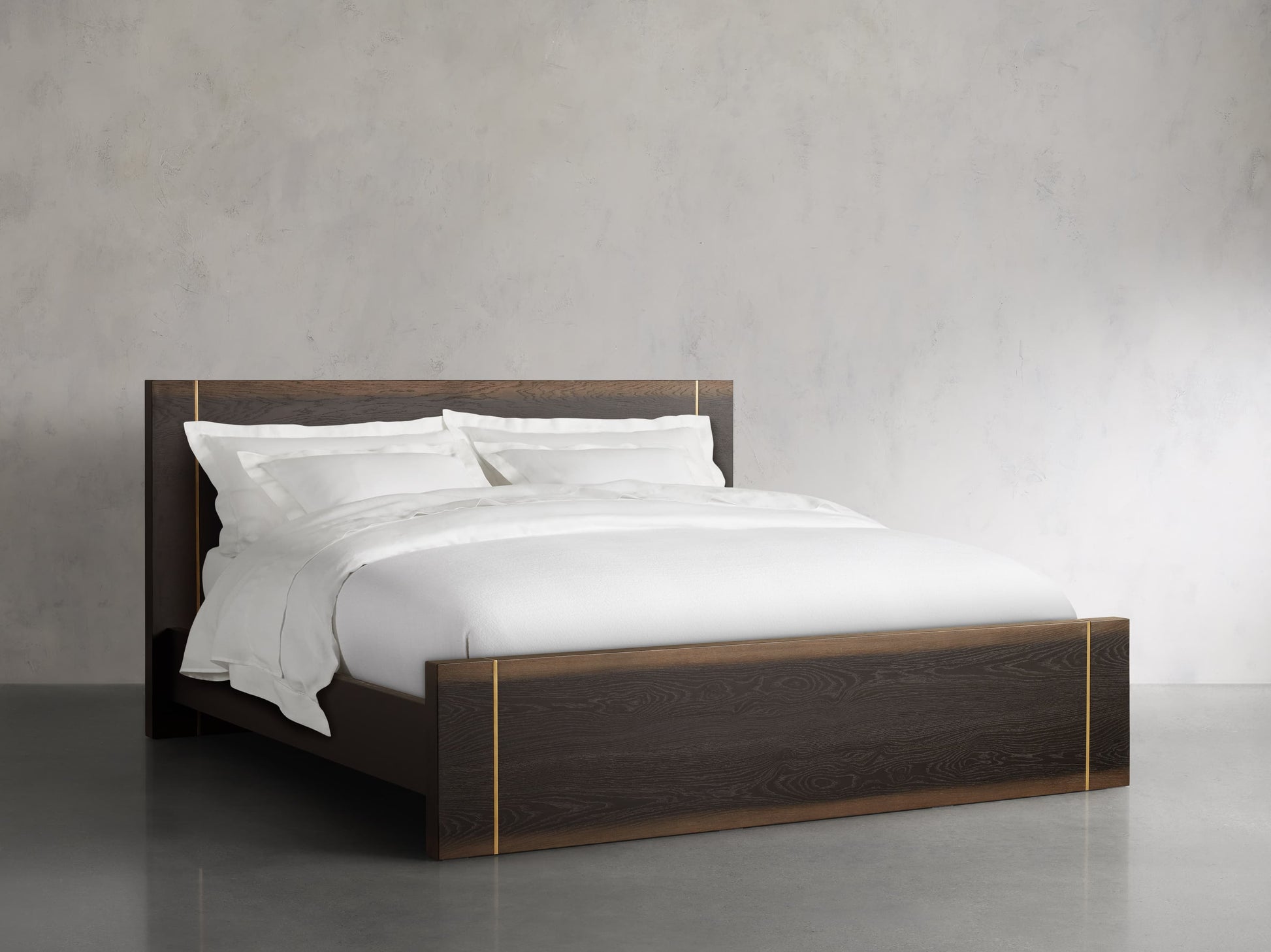 Mihaela Bed - King Lamps