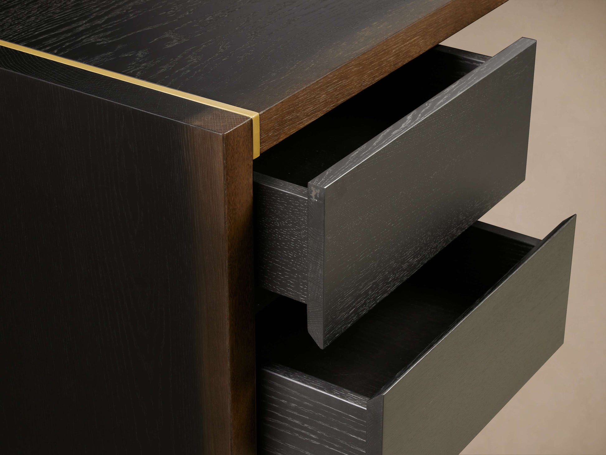 Mihaela Executive Desk - King Lamps