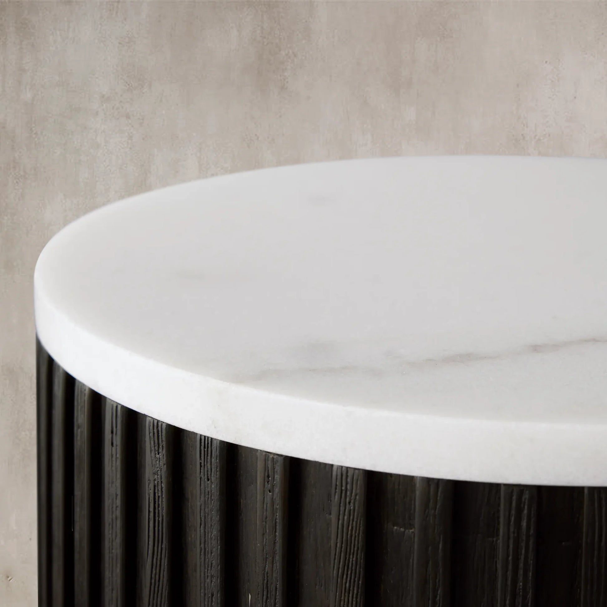 Finnley Pedestal
