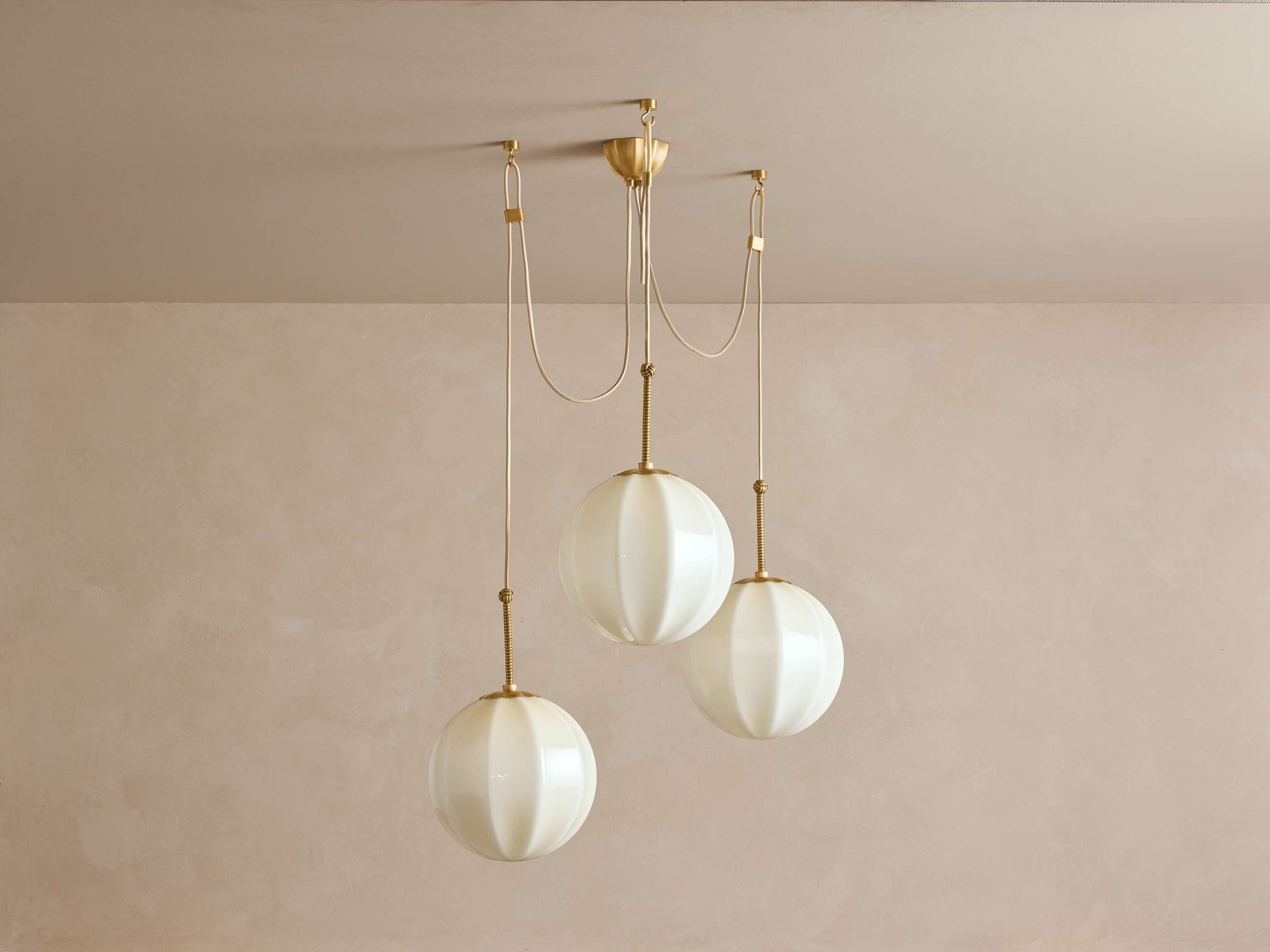 Agnes Chandelier