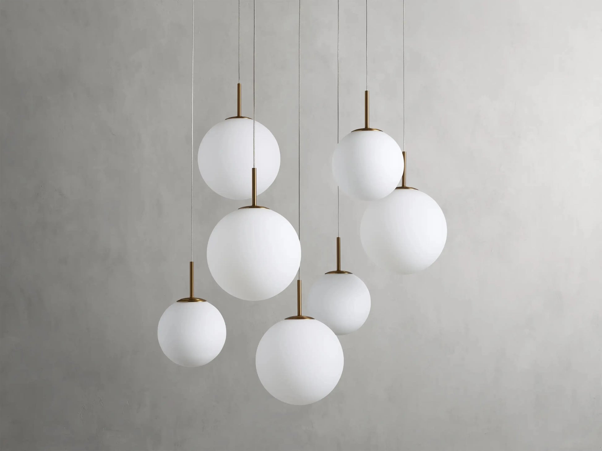Casen Round Chandelier - King Lamps