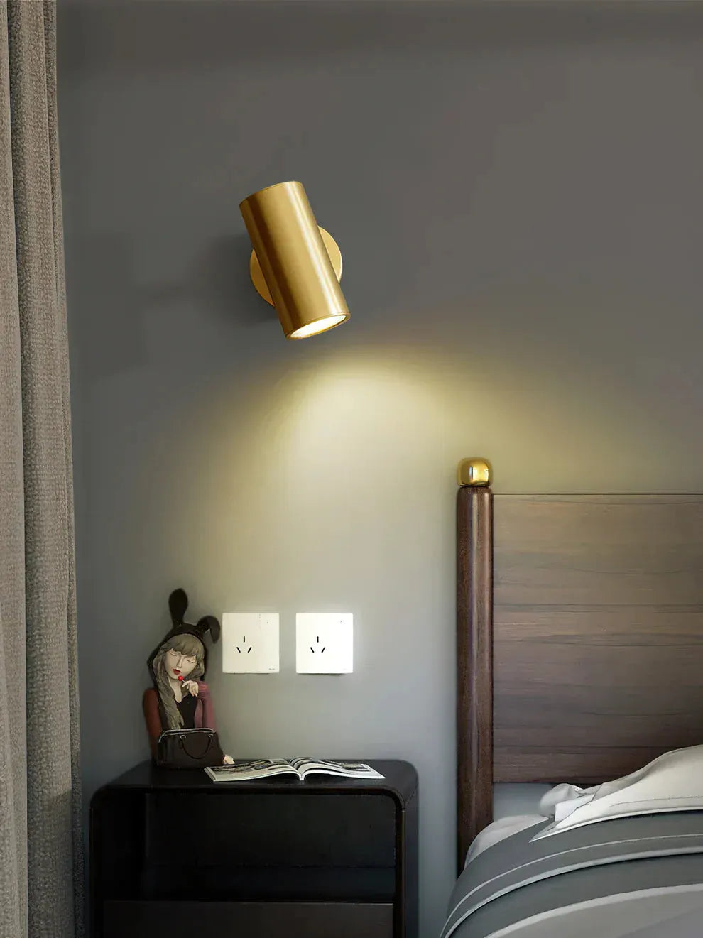Champeaux Sconce - King Lamps