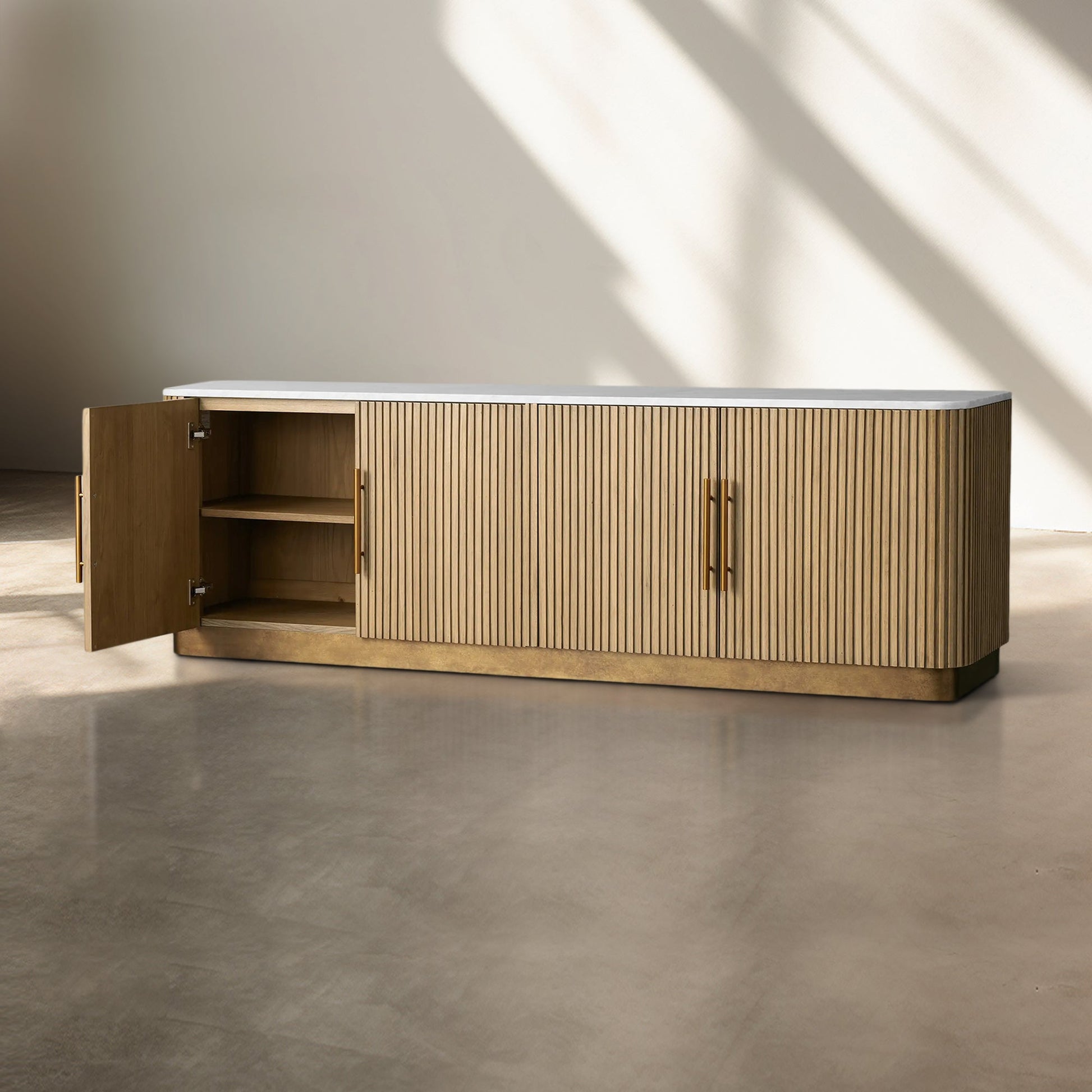 Finnley Media Console