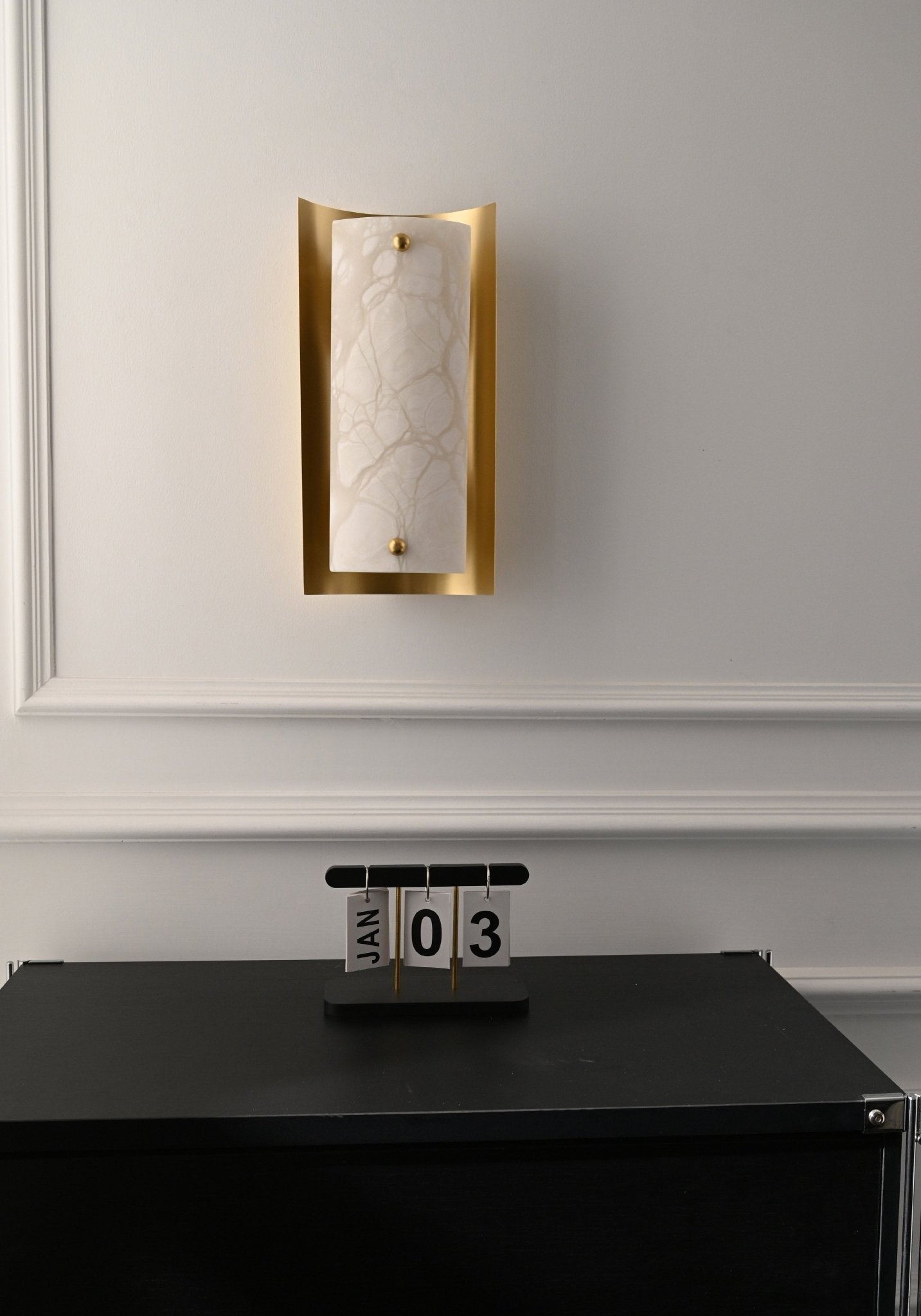 Calviero Alabaster Wall Sconce