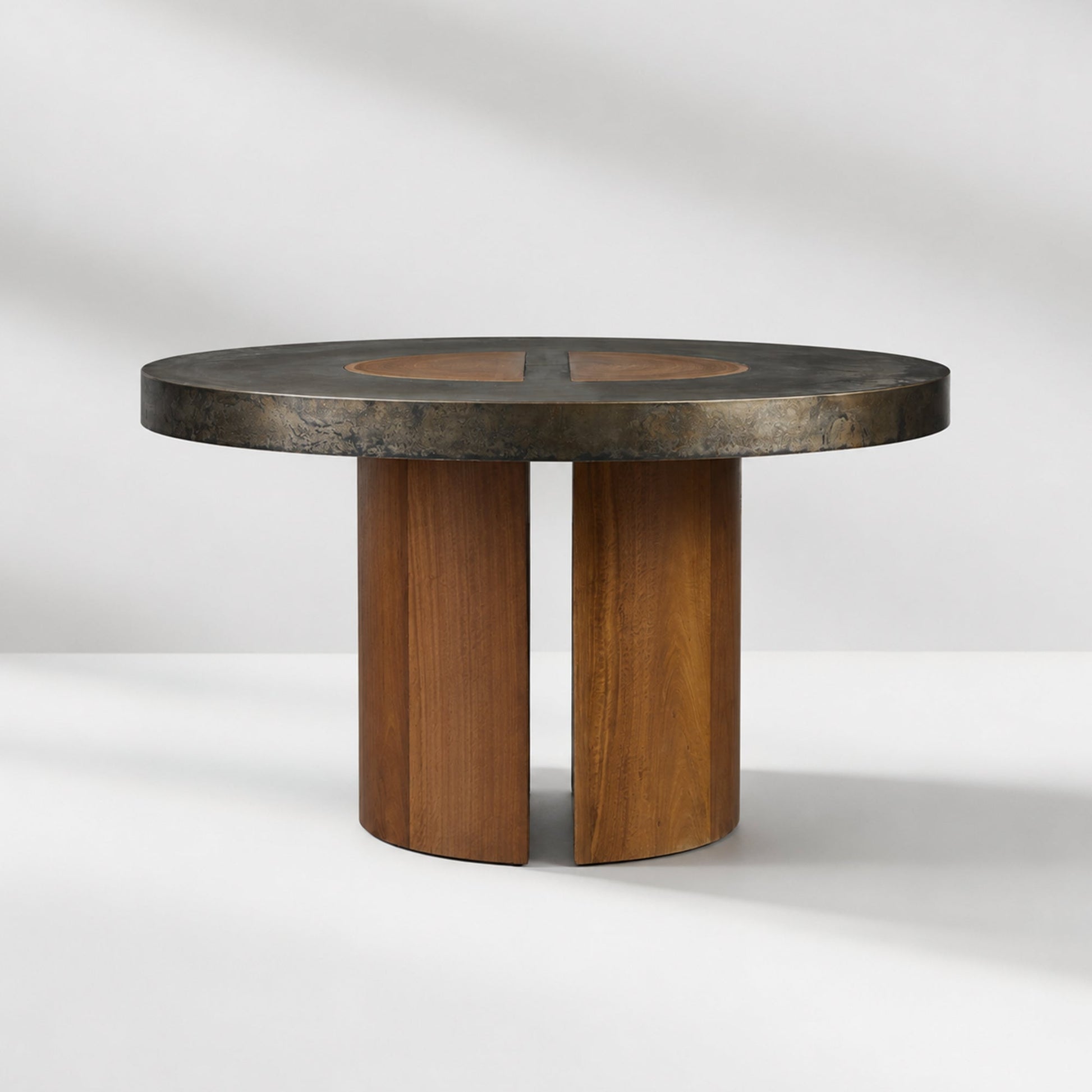 Calacius Artisan Round Dining Table in Reclaimed Reclaimed Wood