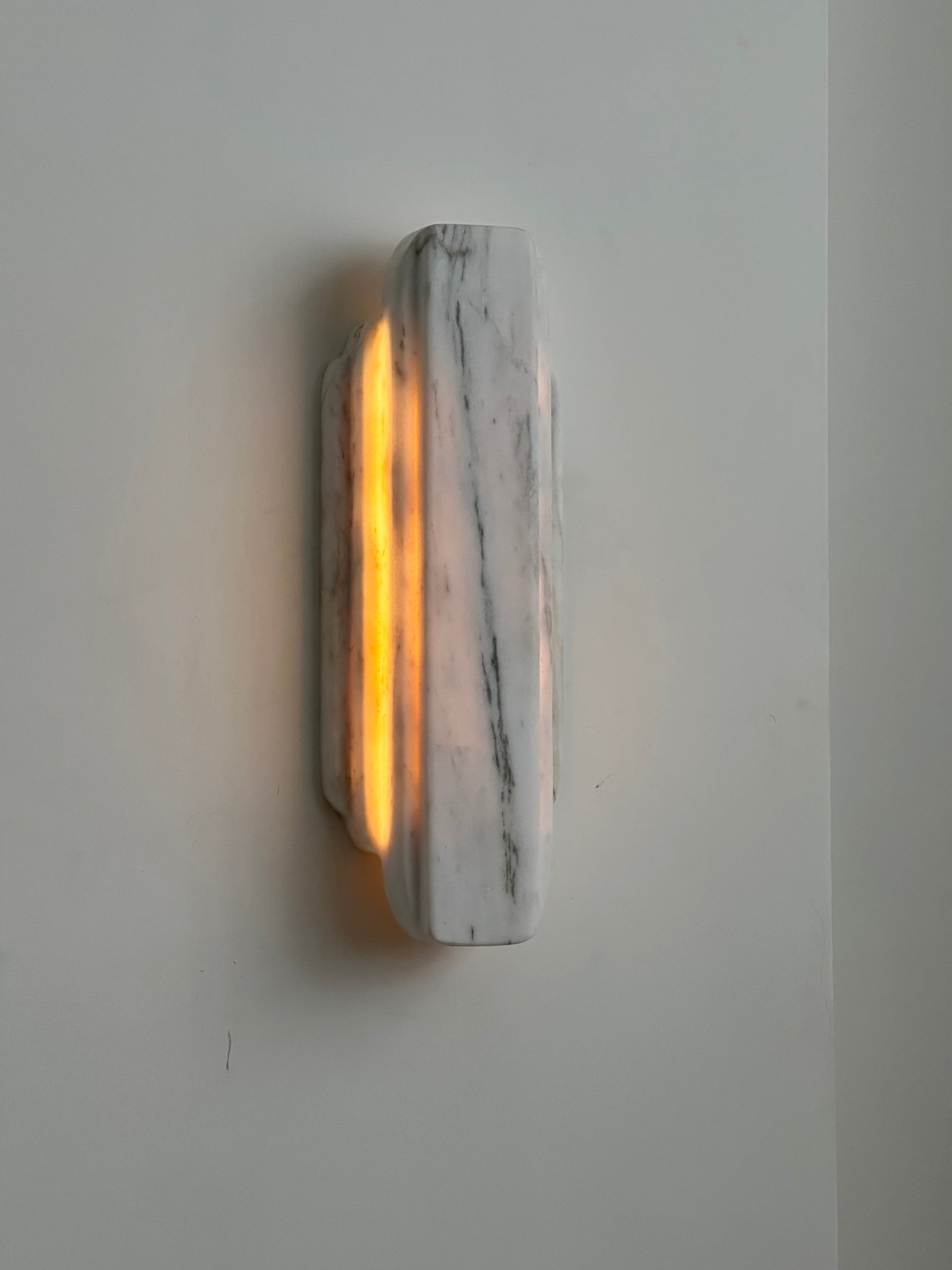 Jewel Onyx Alabaster Wall Lamp