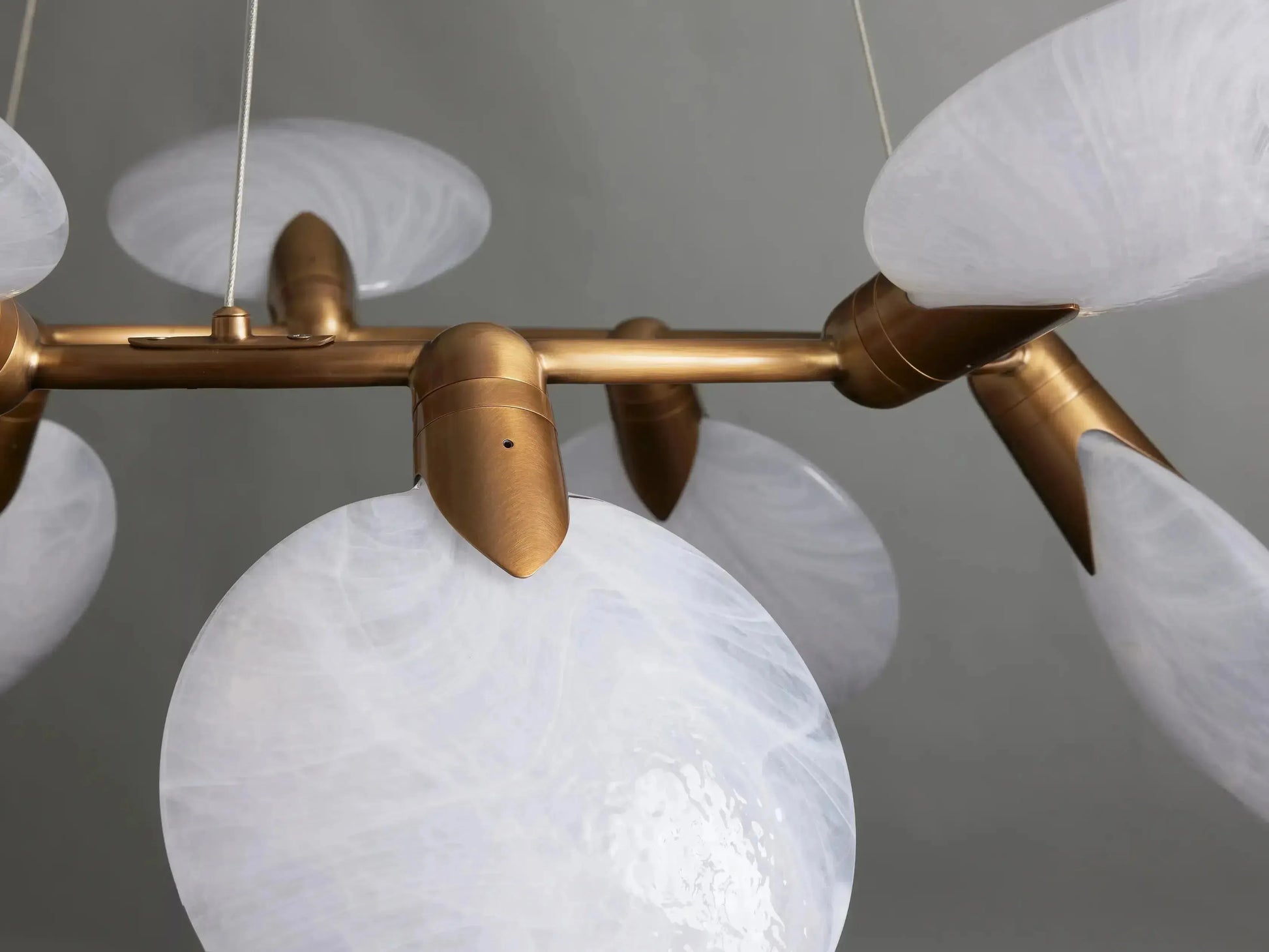 Lyla Halo Chandelier - King Lamps
