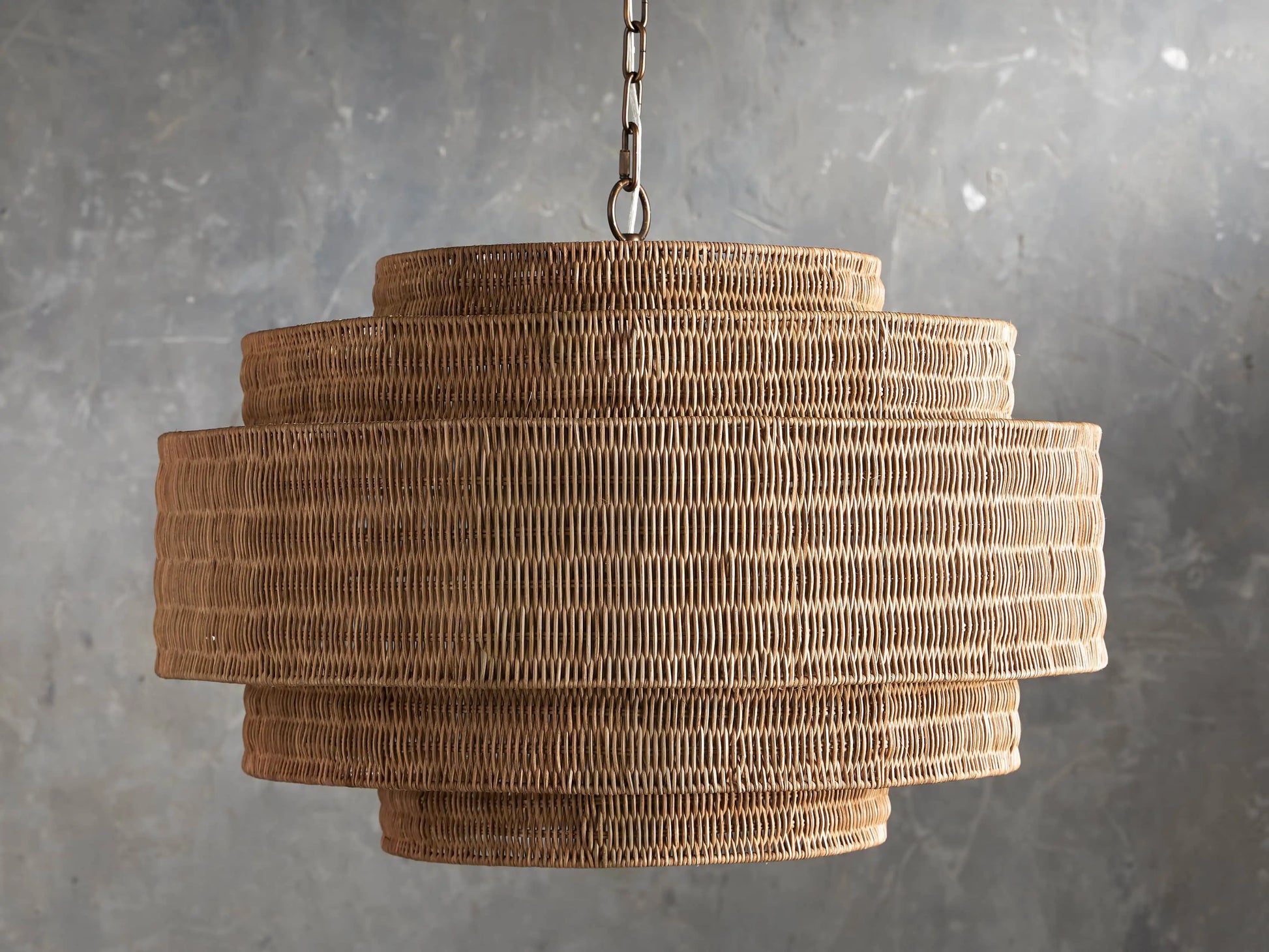 Paloma Chandelier 28'' 40''D