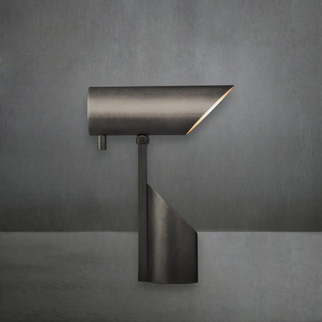 Champeaux Folding Spotlight - King Lamps